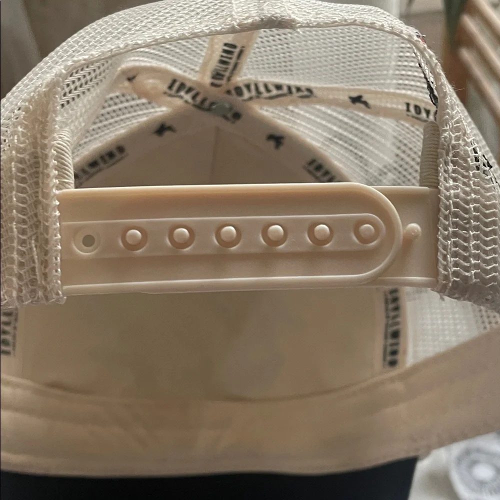 Idyllwind Cream and Black Trucker Hat - Picture 5 of 7